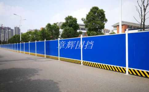 簡易圍擋的尺寸和重量標(biāo)準(zhǔn)化是否會影響其價格？（簡易圍擋標(biāo)準(zhǔn)化對價格的影響分析）