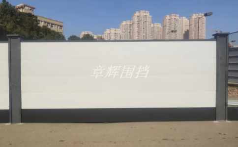 簡(jiǎn)易圍擋在熱帶或亞熱帶地區(qū)的使用要注意哪些問(wèn)題？（熱帶地區(qū)中簡(jiǎn)易圍擋的使用技巧）